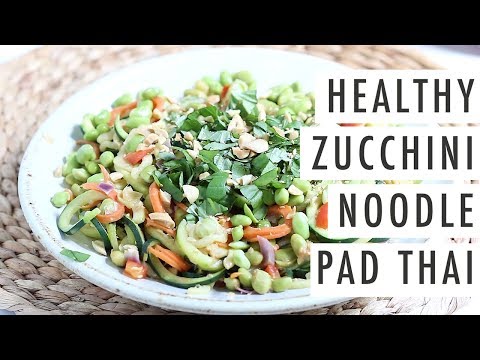 Healthy Zucchini Noodle Pad Thai with Peanut Sauce
