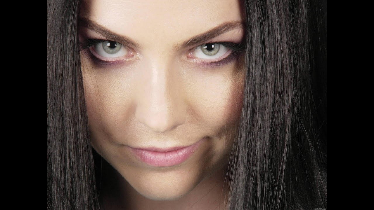 Hot amy pics lee Amy Lee