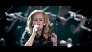 Adele Recovers, Will Sing at Grammys