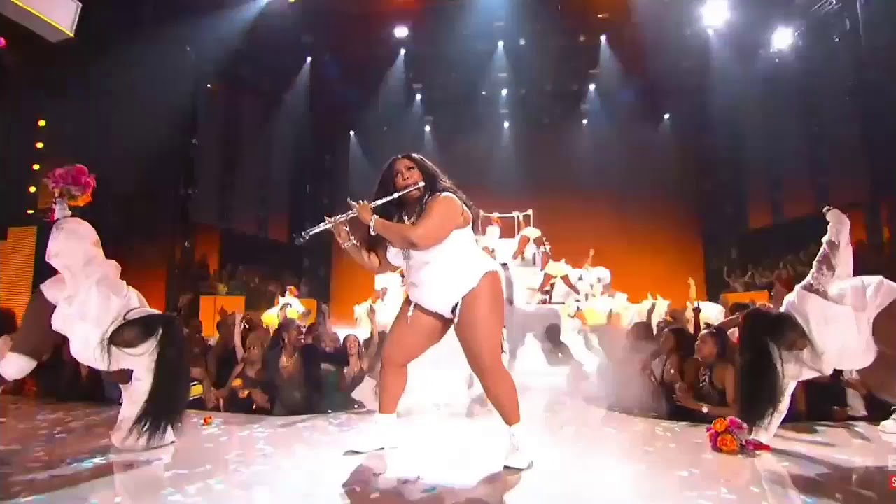Lizzo Playing Flute - Iconic 👏
