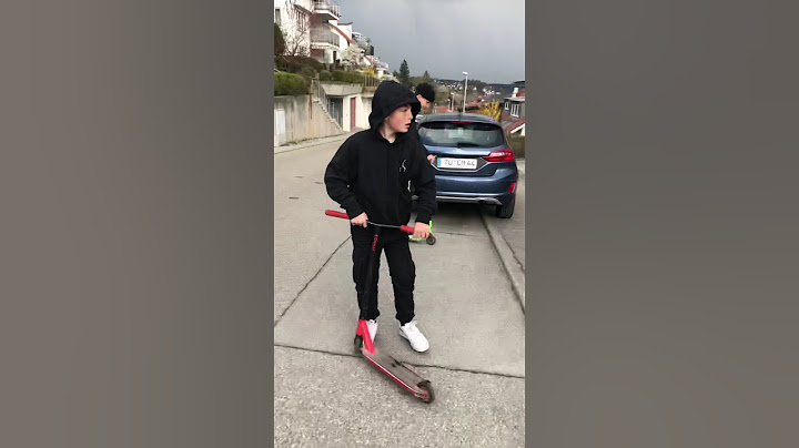 Klingeln bis Polizei kommt (traurig)