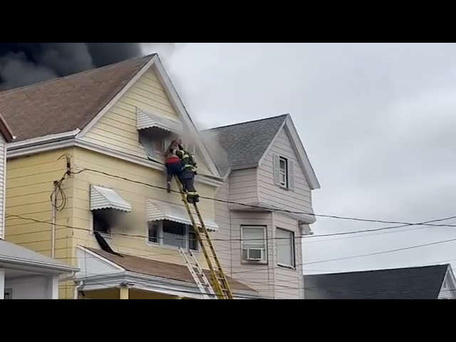 Firefighters rescue man from house fire in New Jersey class=