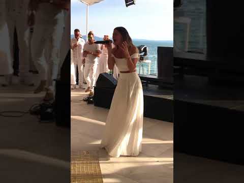 Lorena Gómez - I Will Always Love You.