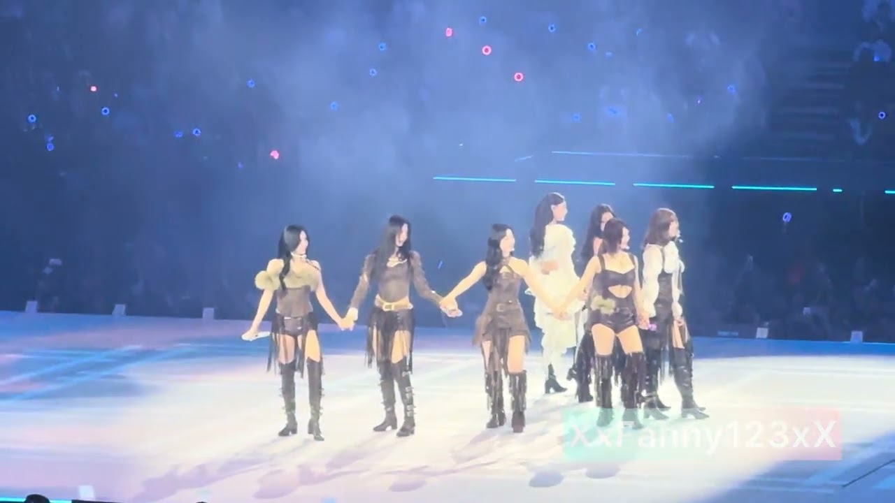 [20260109] Twice 트와이스 - Mars + I Got You + The Feels @ This Is For World Tour in Vancouver