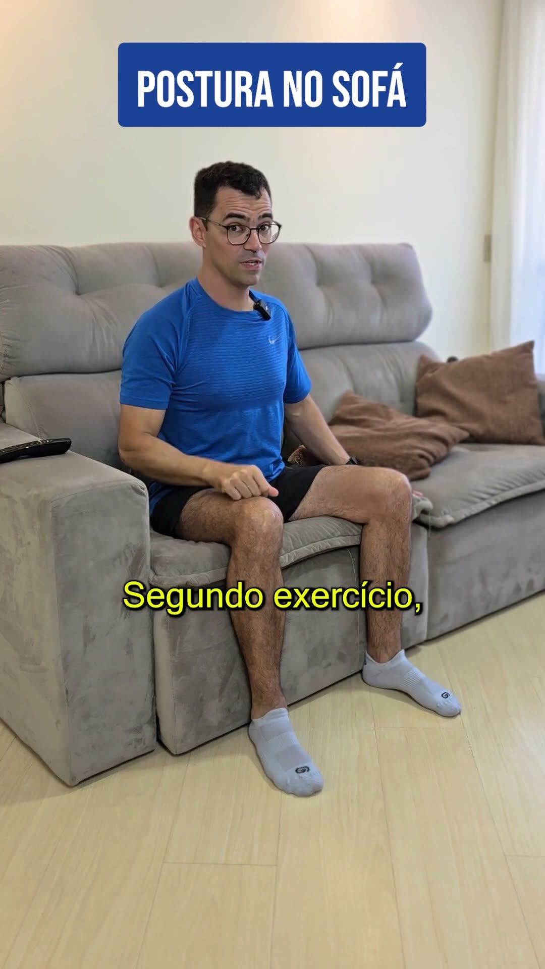Melhore a postura sentada no sofá!