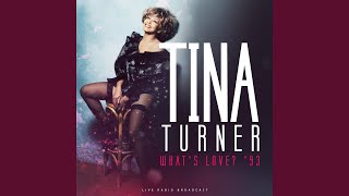 Video thumbnail of "Tina Turner - Proud Mary (live)"