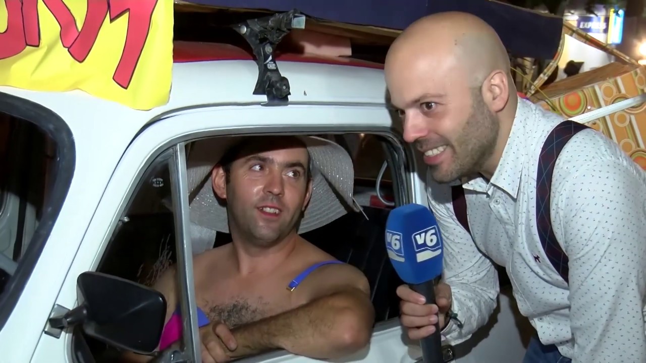 Desfile de carrozas y peñas en Montealegre del Castillo