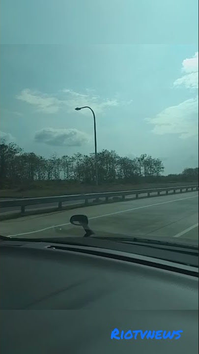 situasi tol - melewati rest area nganjuk