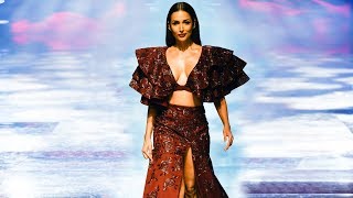 Malaika Arora Walks For Diya Rajvvir | Fall/Winter 2019/20 | Lakme Fashion Week