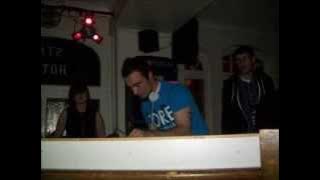 House Music - DJ RYAN BEECH  MIX 1