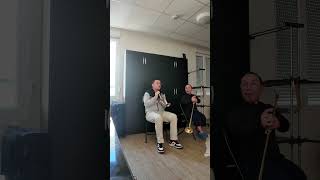 Un Petit Instant Musical Avec En Ce Samedi 18 Avril 2026