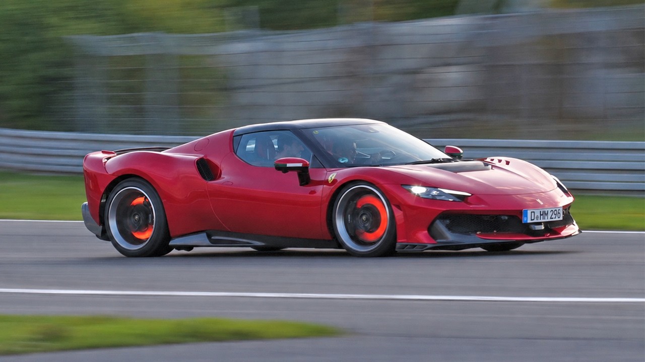 NÜRBURGRING LUNATIC Drivers, MANY FAILS, BIKERS & Highlights Tourist Drives Nordschleife 14-18 Sept