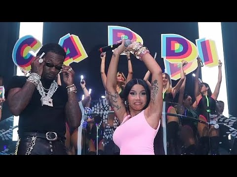 Cardi B & Offset Ring In The New Year In Miami !!