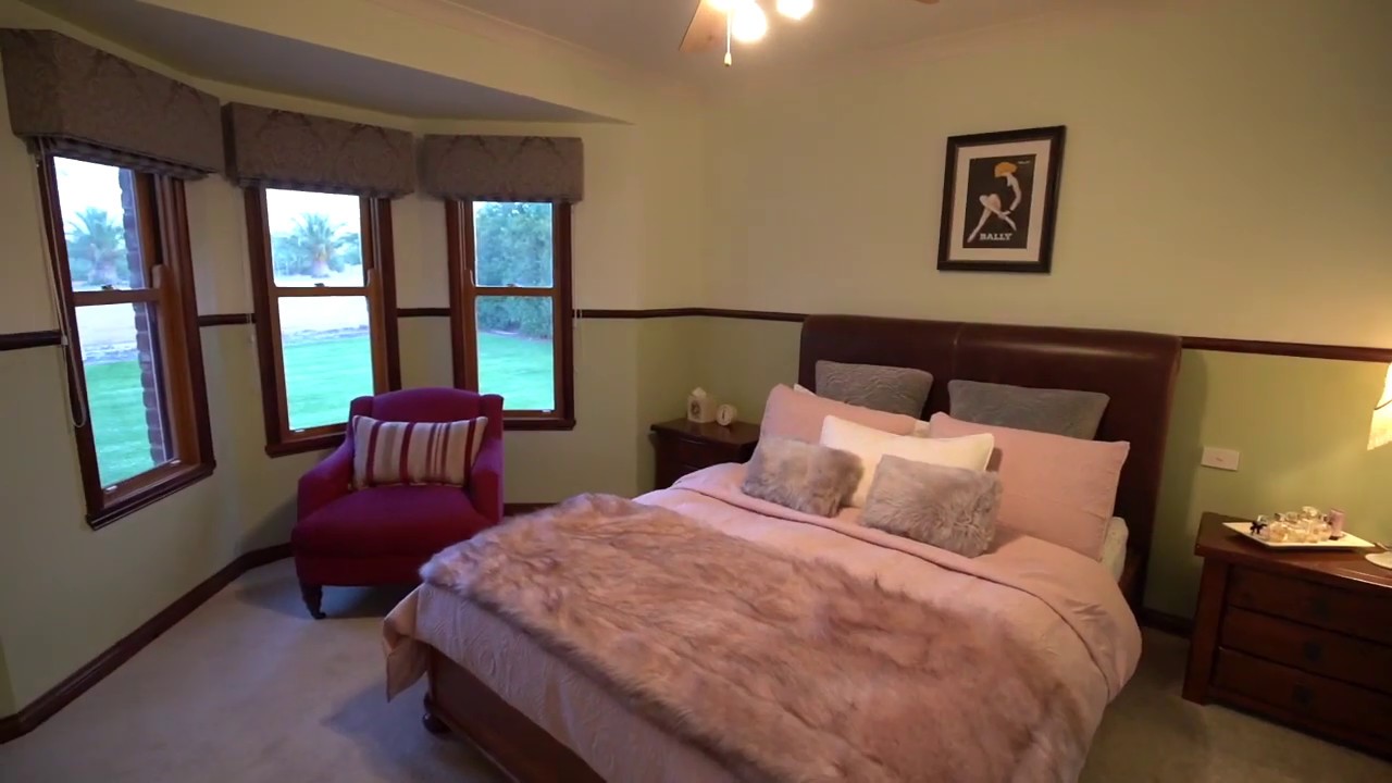 Property 20 Fern Avenue, Irymple Barry Plant Real Estate Mildura YouTube