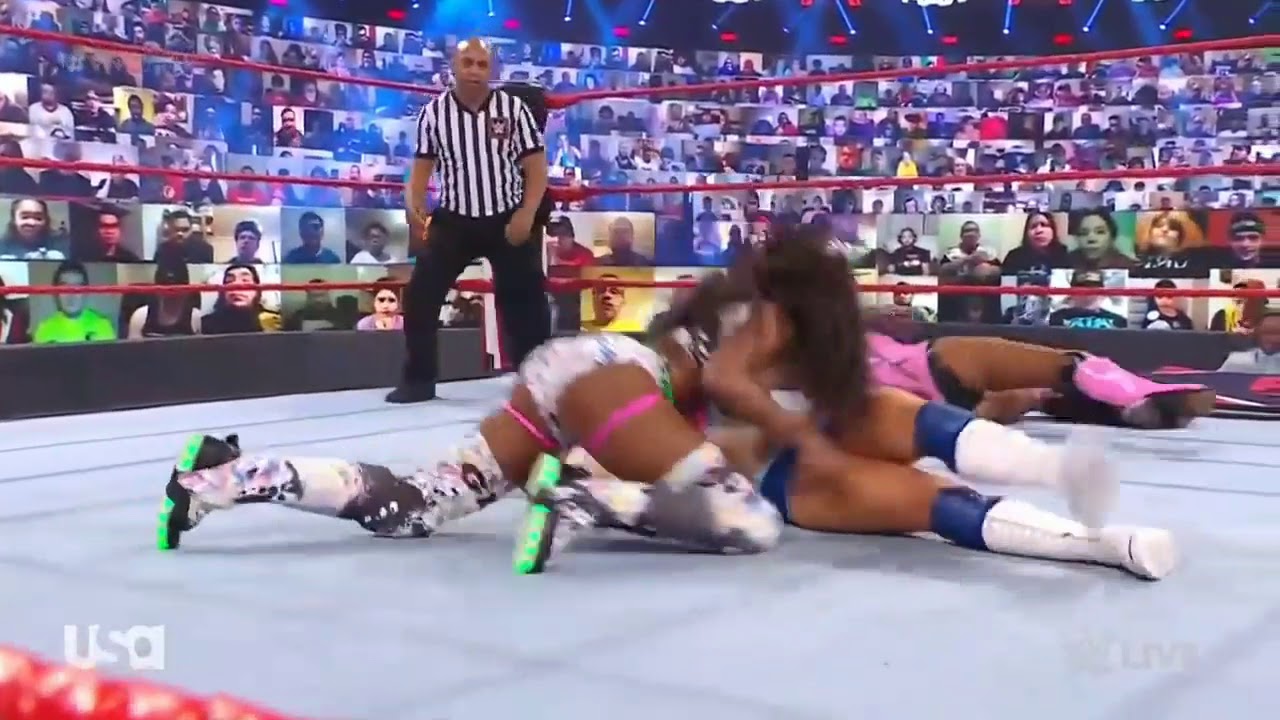 YouTube에서 Naomi || Face Buster || Face Buster to Mandy Rose 보기 YouTube에서 Naomi || Face Buster || Face Buster to Mandy Rose 보기