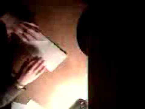 როგორ გავაკეთოთ ქაღალდის ბაყაყი რომელიც ხტუნავს