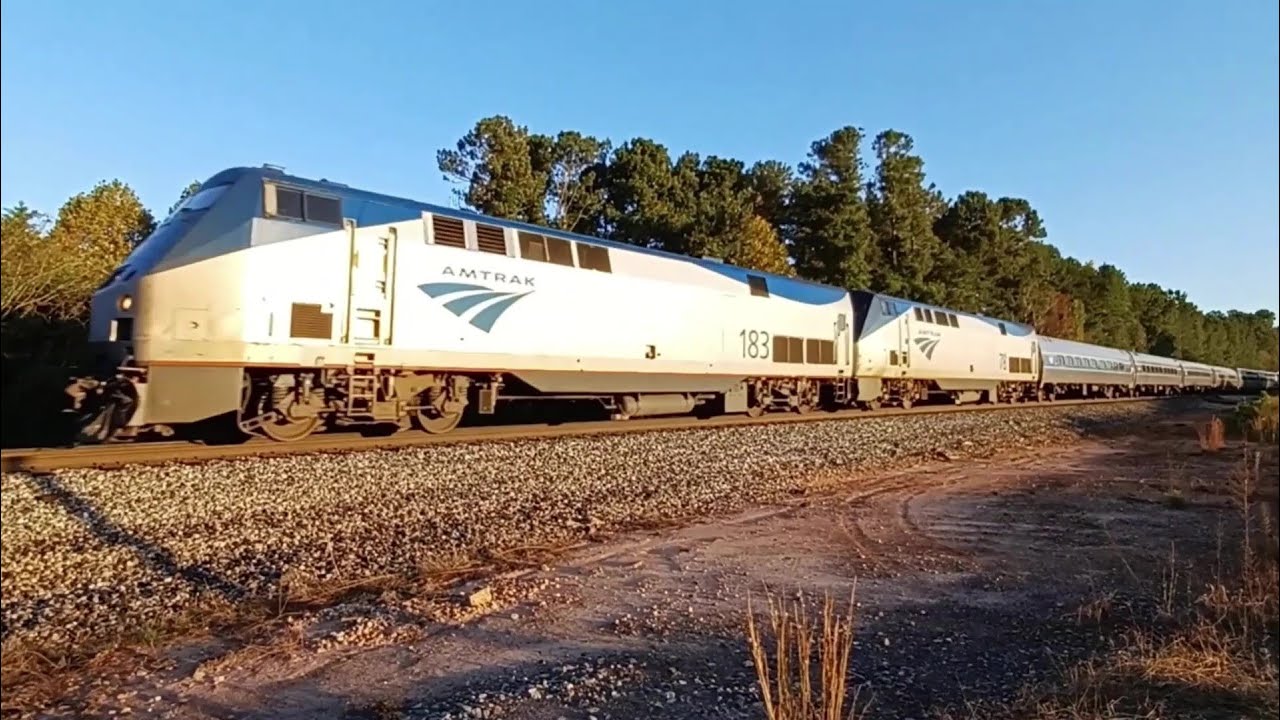 Super Fast Rails w/ Amtrak Crescent 19 & Massive Norfolk Southern ...