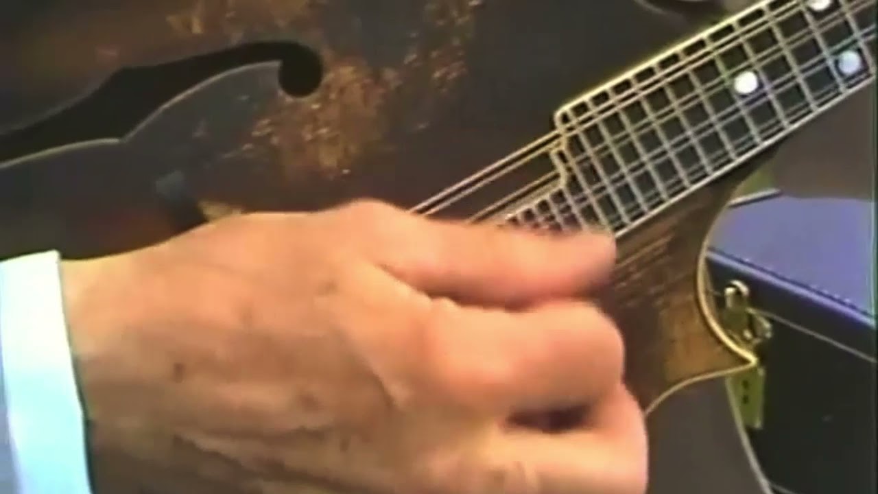 Old Ebenezer Scrooge - Bill Monroe LIVE