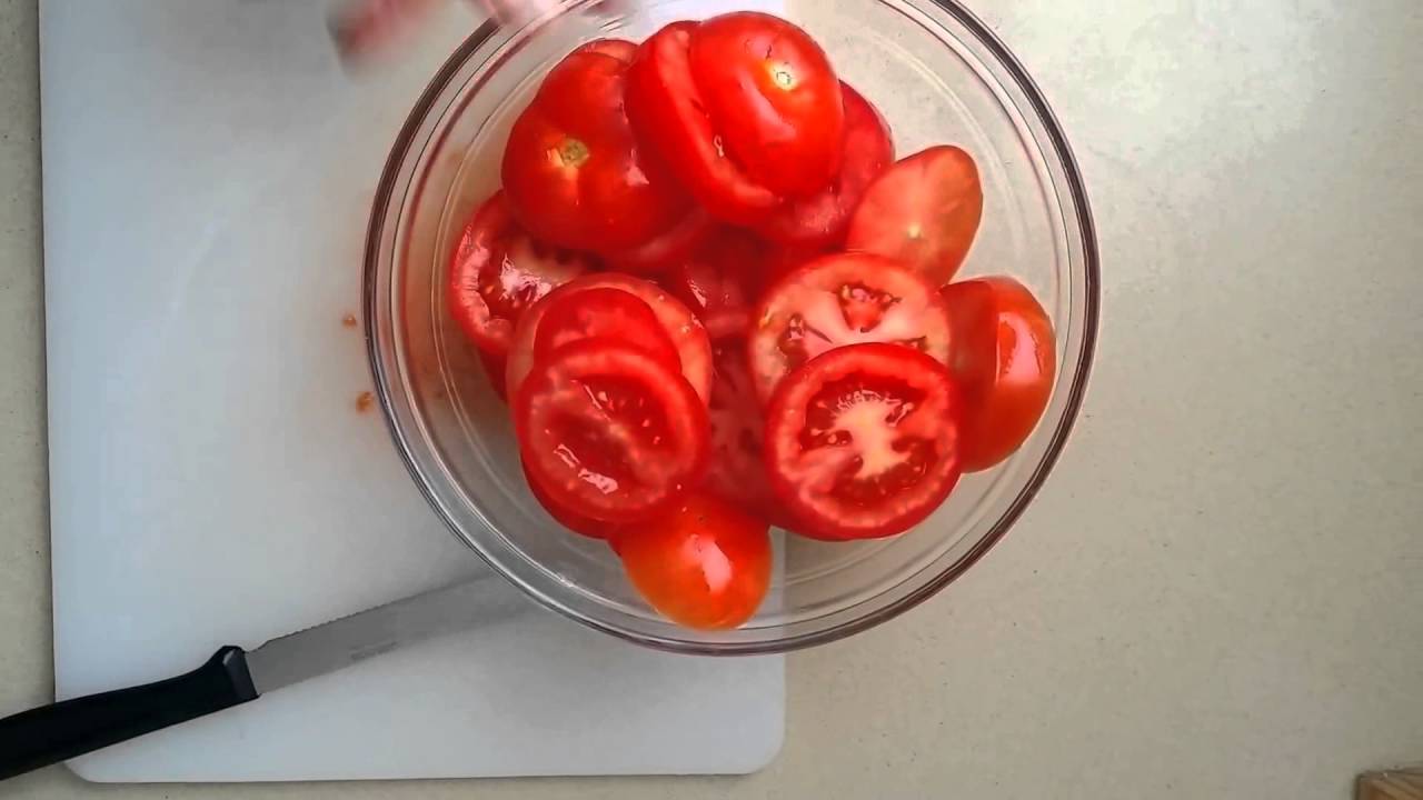 עגבניות בתנור טעים מהיר וקל !!! Easy to cook Vegan Baked Tomatoes