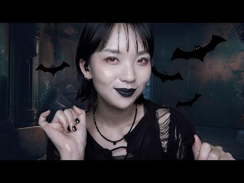 ASMR | 새침한 뱀파이어 메이크업샵 사장님 (후시녹음) 🧛🏻‍♀️🦇 & 탭핑