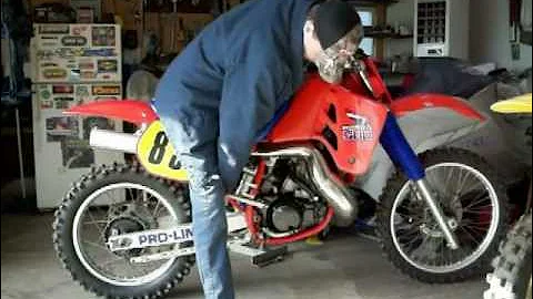 85 CR 500, first kick cold start, redneck style