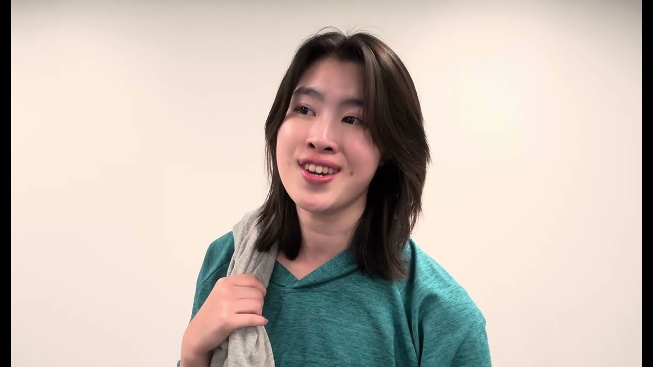 Triniti Fong sings 'My Petersburg' preview