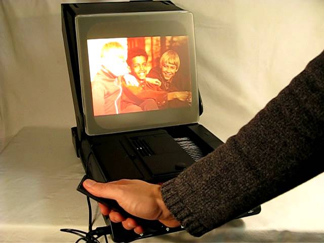 Reflecta AFM Dia projector - YouTube
