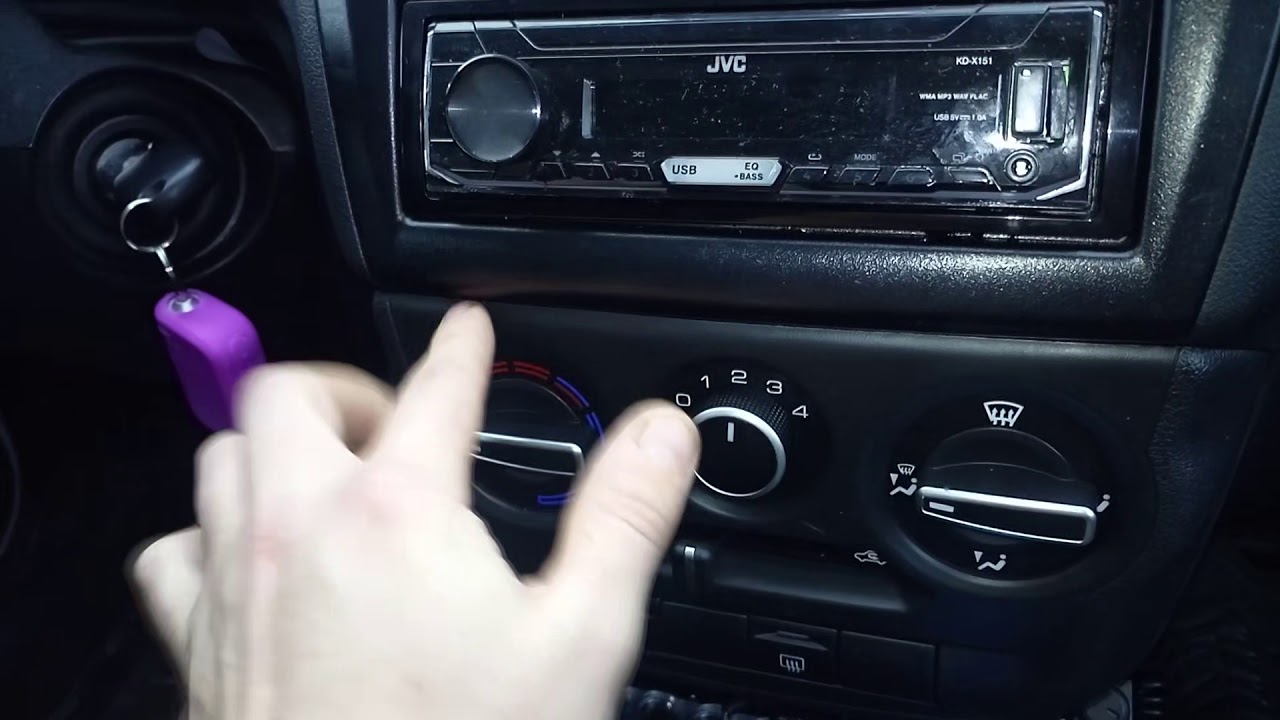 Teyes SPRO Установка и обзор - YouTube