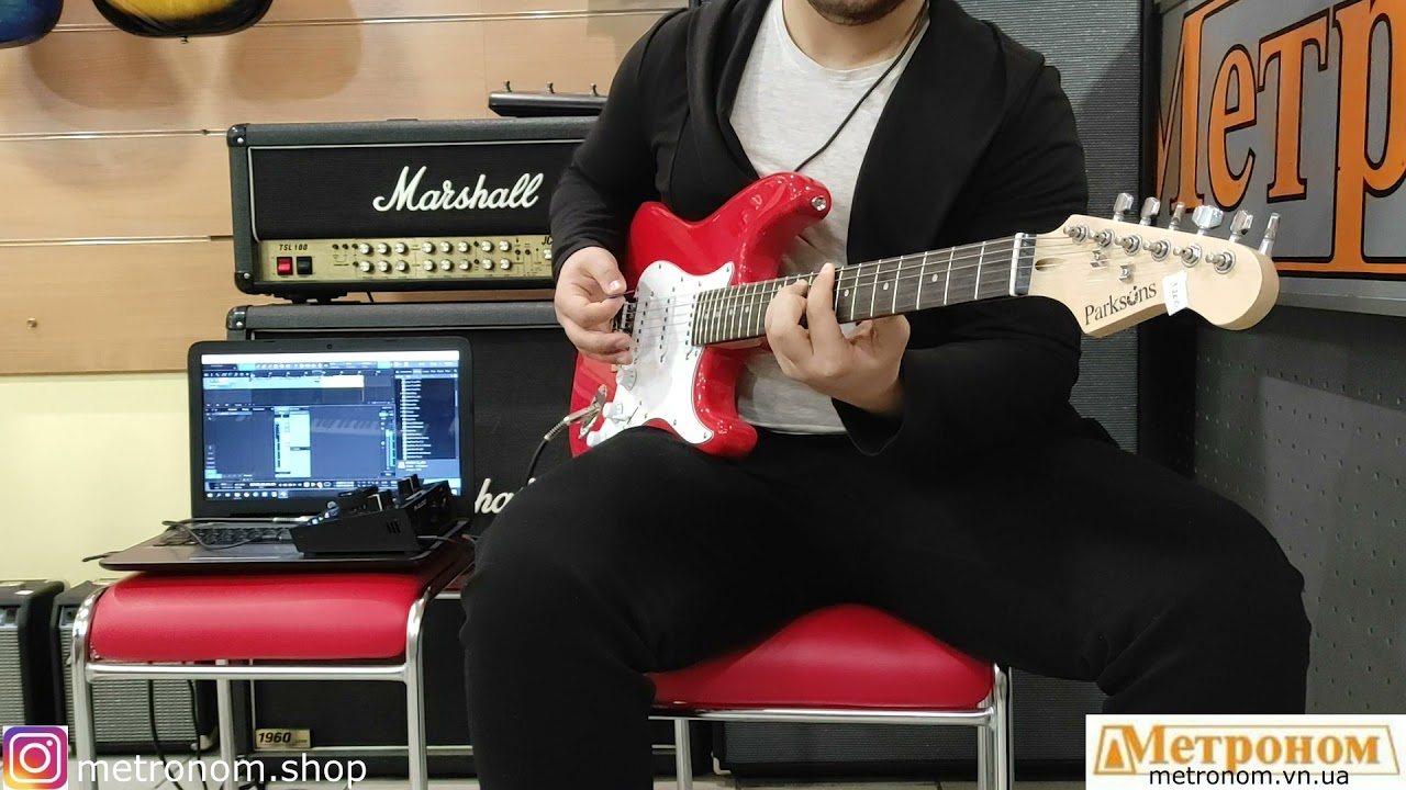 Демонстрація електрогітари PARKSONS ST-150