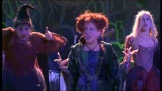 Video thumbnail of "Bette Midler - I Put a Spell on You - Hocus Pocus"