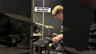 Hybrid drums unplugged