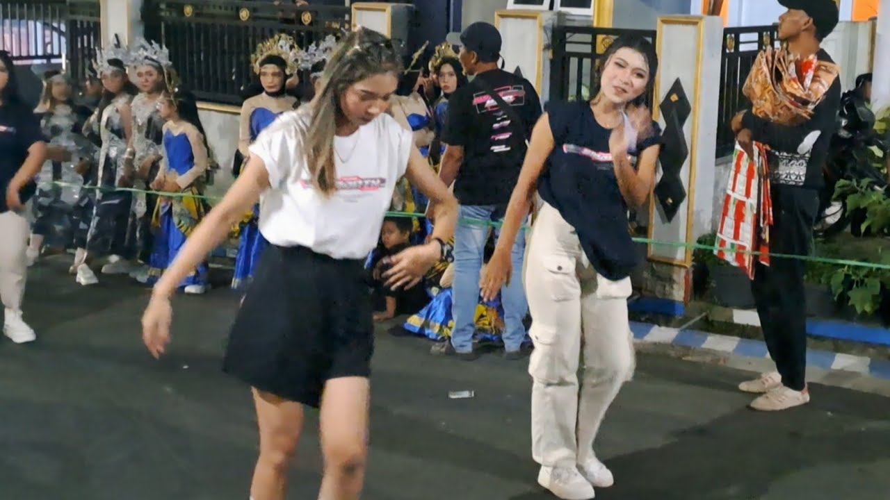 KARNAVAL NGADIREJO JABUNG