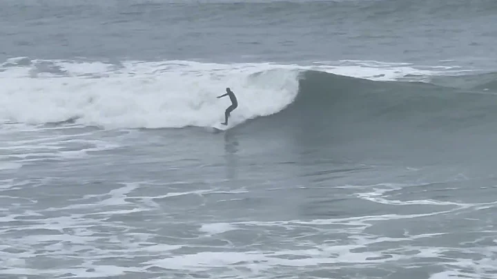 Winter surfing dec 2022