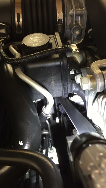LS3 harmonic balancer wobble. - YouTube
