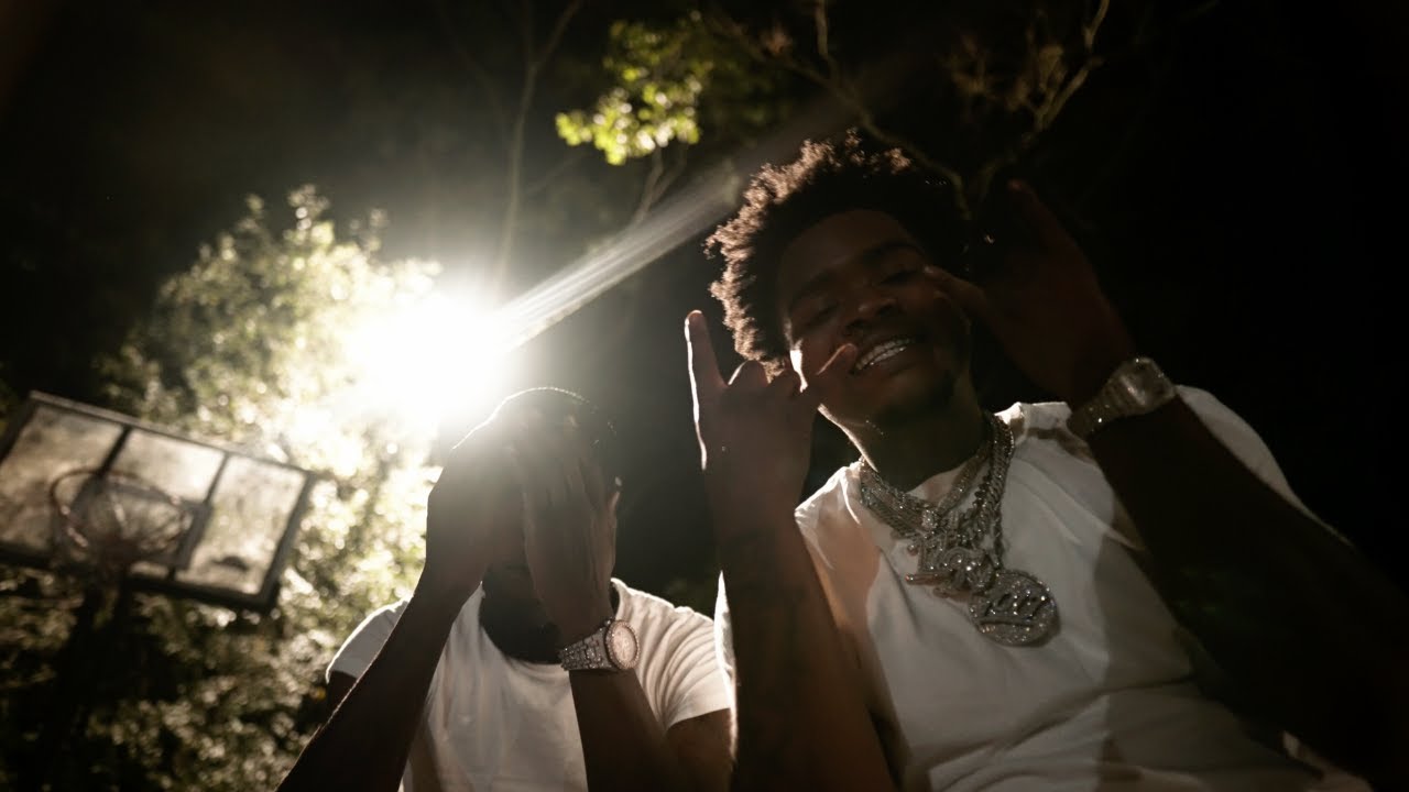 BiC Fizzle - Pressure (feat. PME JayBee) [Official Music Video] - YouTube