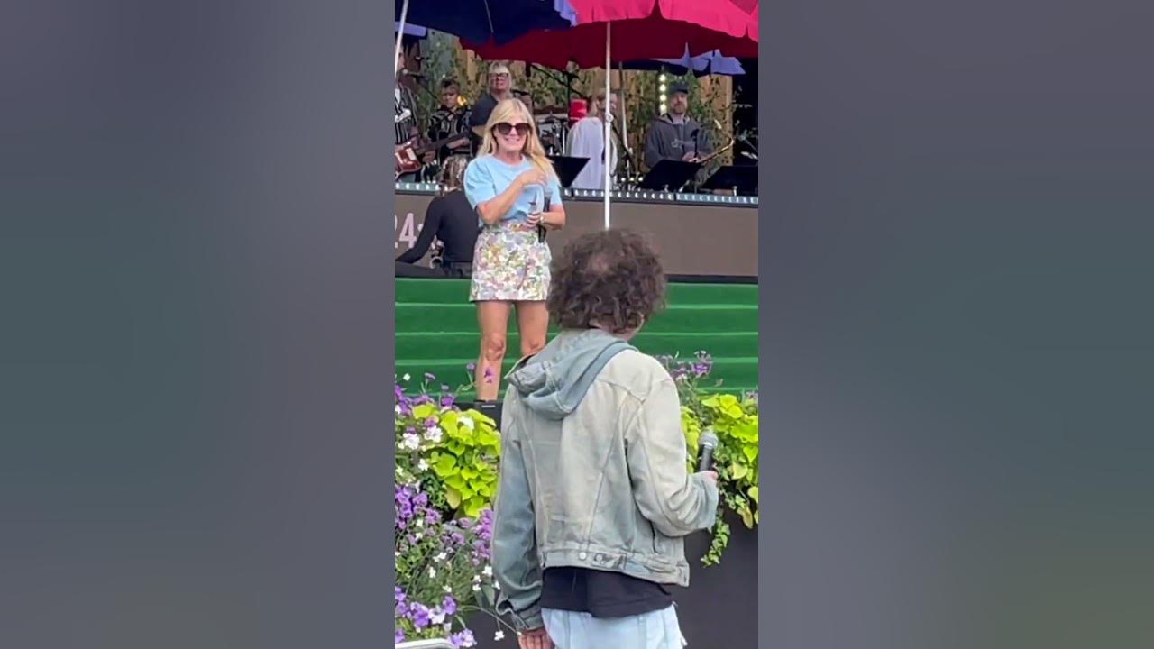 ALLSÅNG PÅ SKANSEN (repet) Magnus Uggla & Pernilla Wahlgren. Kung i baren. Tisdag 12 augusti 2025
