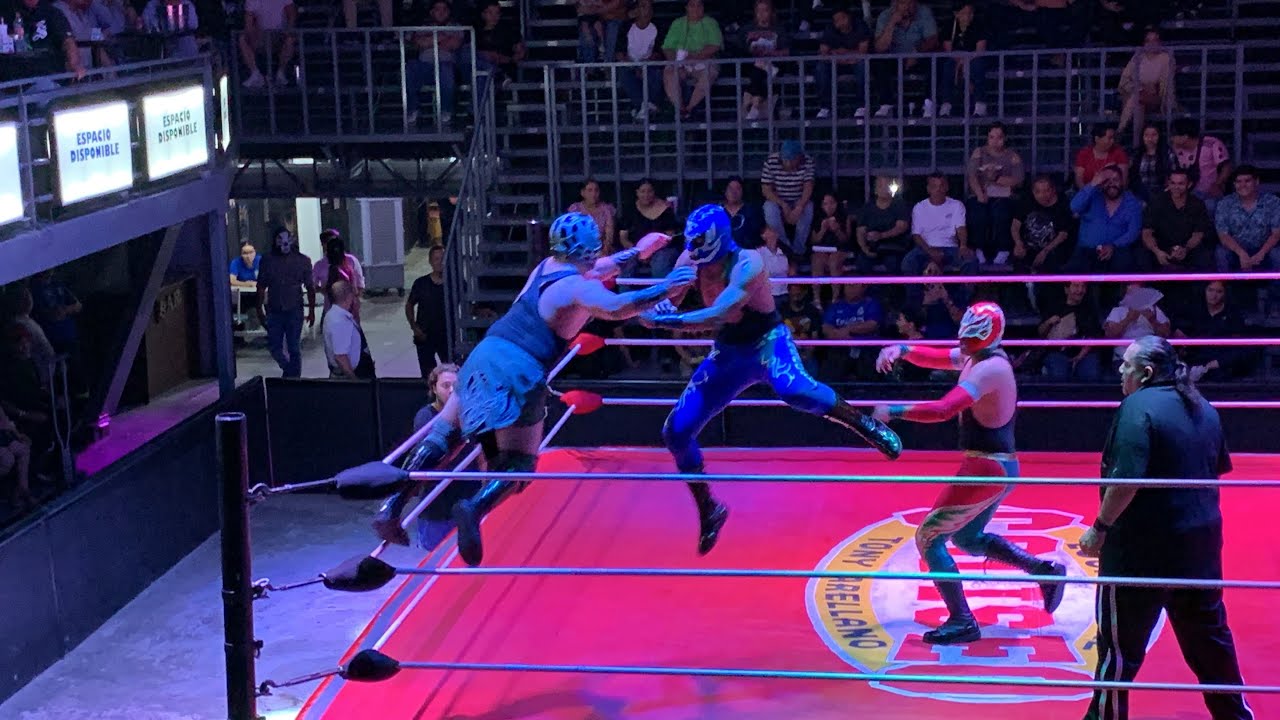 Imperio Negro Jr y Borrego Salvaje Jr vs Colombus y Magnus