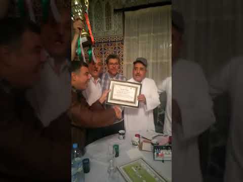 رئيس إتحاد تهالة إغشان للتضامن يسلم بالنيابة لرئيس جماعة إريغ نتهالة شهادة تقديرية لتشجيعه فريق امحا