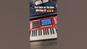 Made crazy Beat on The MPC Key 37 with KXVI sample and E-A-Ski Drum Kit 🔥🔥