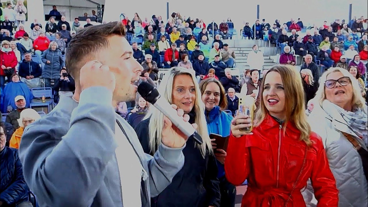 Ramon Rossely(Live) - Tür an Tür mit Alice.Beelitz am 3.10.22