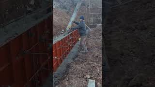 Bahçe Duvari Beton Dökümü