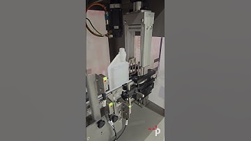 Bottle unscrambler with orientation system 🔄