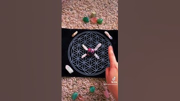 easy crystal grids #crystalwitch