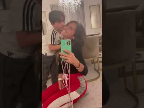 #shorts Mateo kissing mom Antonella #mateomessi #antonellaroccuzzo