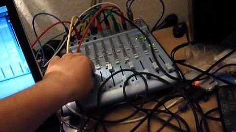 Acid? MAM Bass Synthesizer + MFB 502