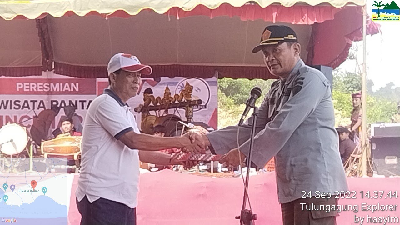 3 | SEREMONIAL PEMBUKAAN PANTAI NGLINCI PUCANGLABAN 