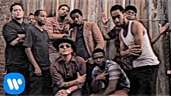 Bruno Mars - Locked Out Of Heaven [OFFICIAL VIDEO]  - Durasi: 3:55. 