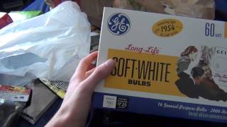 More electronics finds and 100W lightbulbs at dollar stores.
Sort of a response to vwestlifes video about finding Trisonic 100W incandescent bulbs being sold at a dollar store, more than two years after they were banned from being manufactured or imported.
http://www.youtube.com/watch?v=vQmU6BUv-UU
Today I ended up going to a dollar store, and while they werent Trisonic, I also found 100W and 75W bulbs being sold. Im pretty sure that the bulbs are just old stock that have yet to be sold, but its still odd to see them on store shelves well after they have disappeared.
In other news, I bought some other bulbs at Home Depot, and some more tapes from Half Price Books. More electronics finds and 100W lightbulbs at dollar stores.