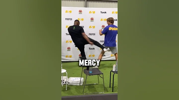 Jon Jones Kick sends Fan to Hospital!!🦵😳