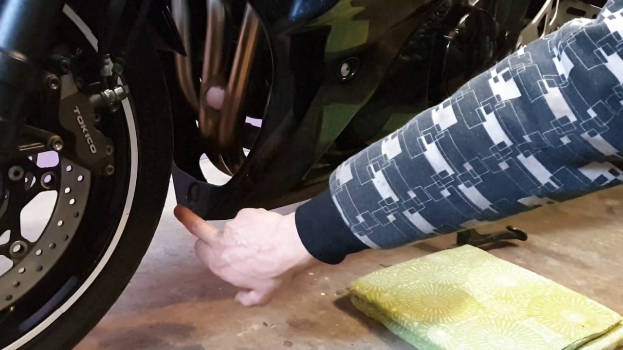 Wymiana płynu chłodniczego (coolant replacement) suzuki GSX 1250 FA
